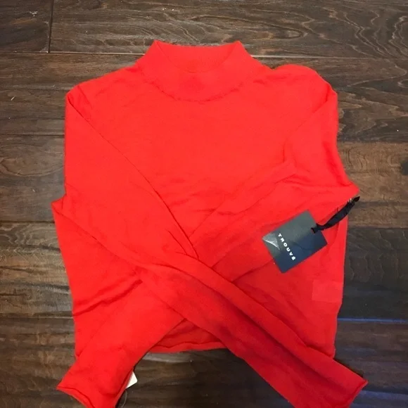 NWT Angora Bright Red Trouvé Sweater‎ Medium - Picture 3 of 4